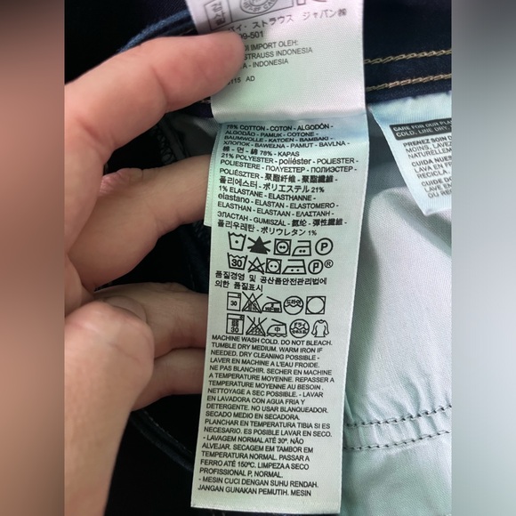 Levi Curvy 529 Skinny Leg Dark Blue - Picture 4 of 9